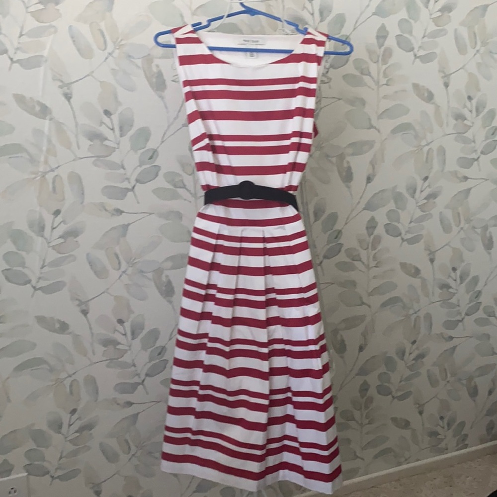 White House Black Market women’s dress red and white size 12 belted